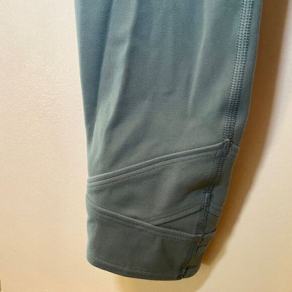 ATHLETA Elation Pirouette 7/8 Tight Rivera Blue Women’s Size XS - Picture 9 of 12